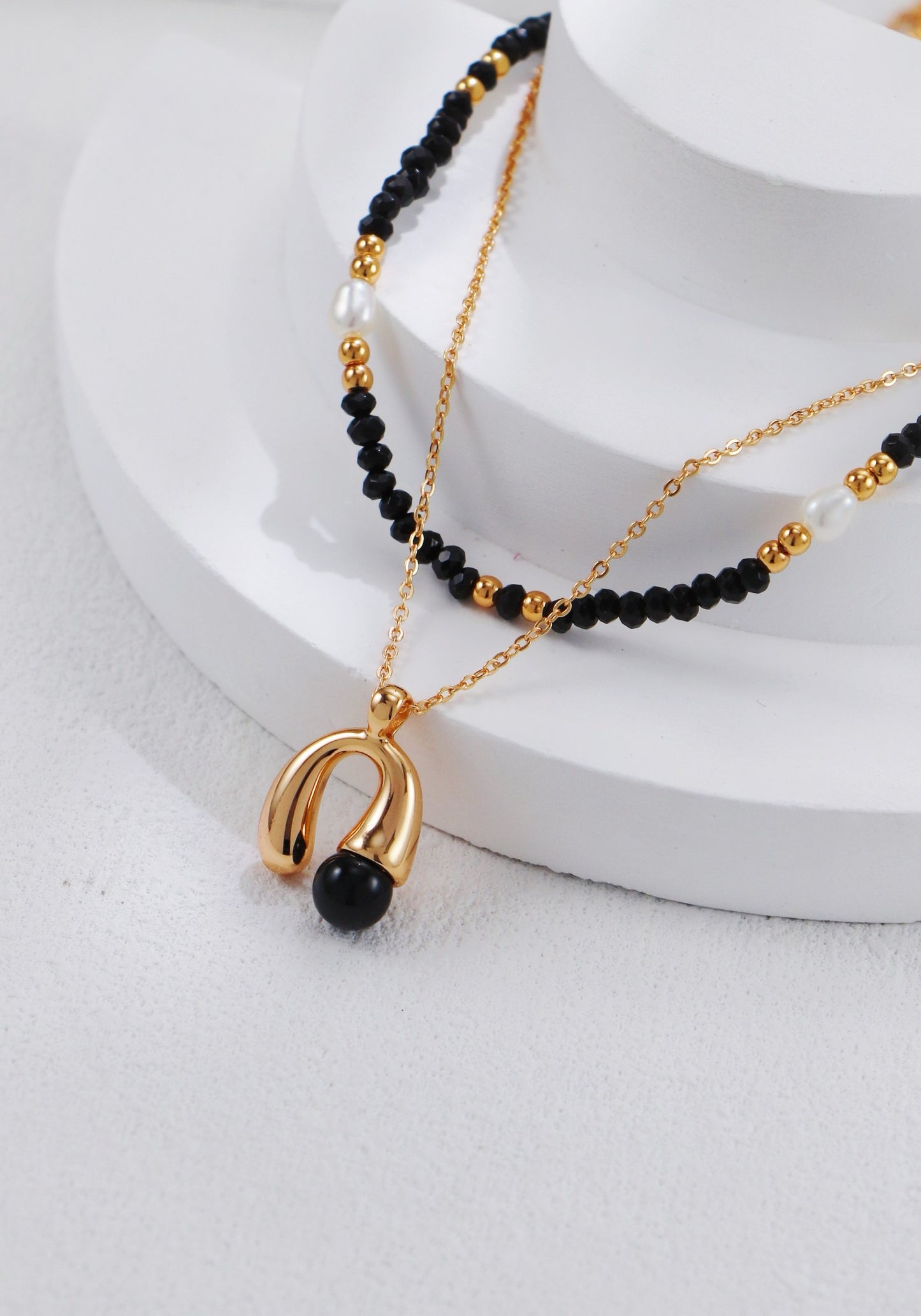 Black Crystal Pearl Necklace