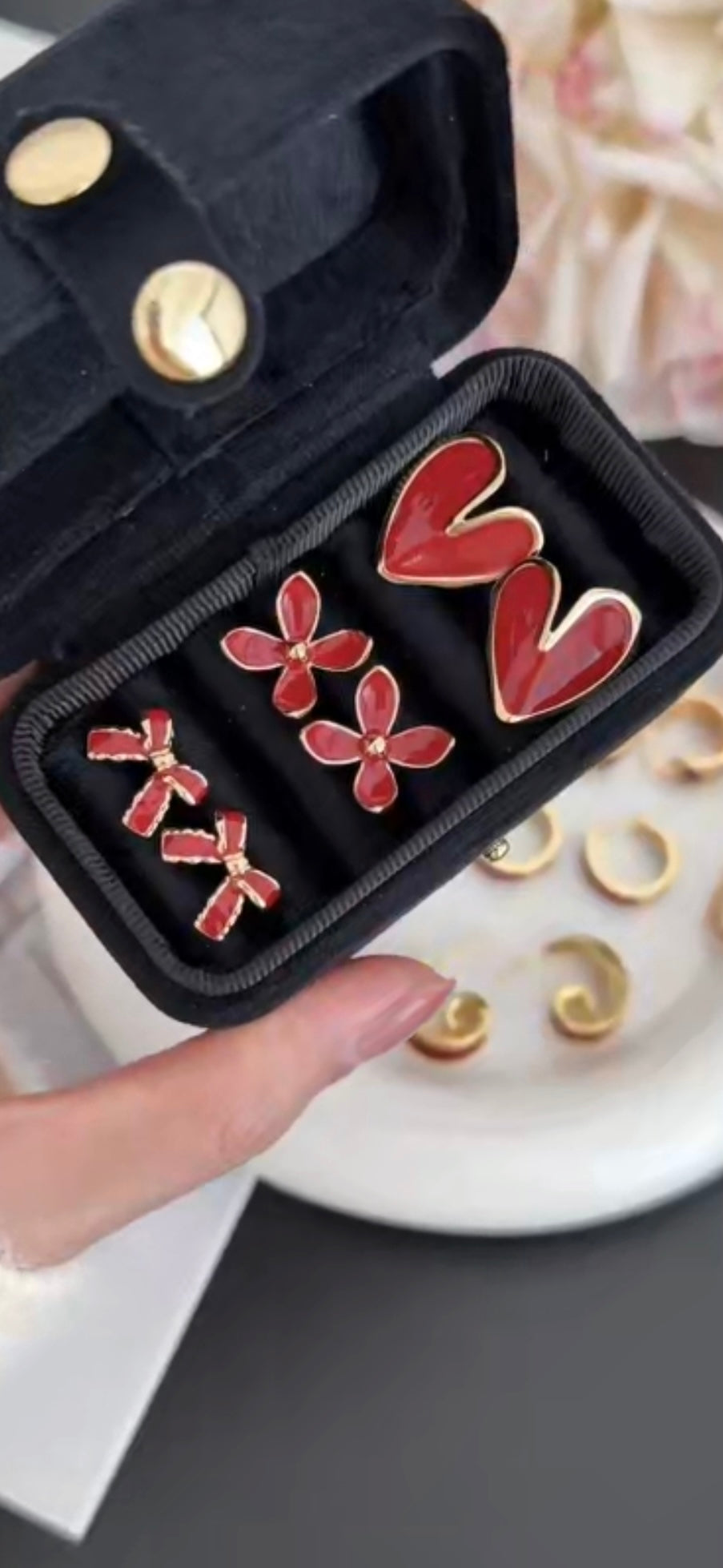 Red Bow Studs