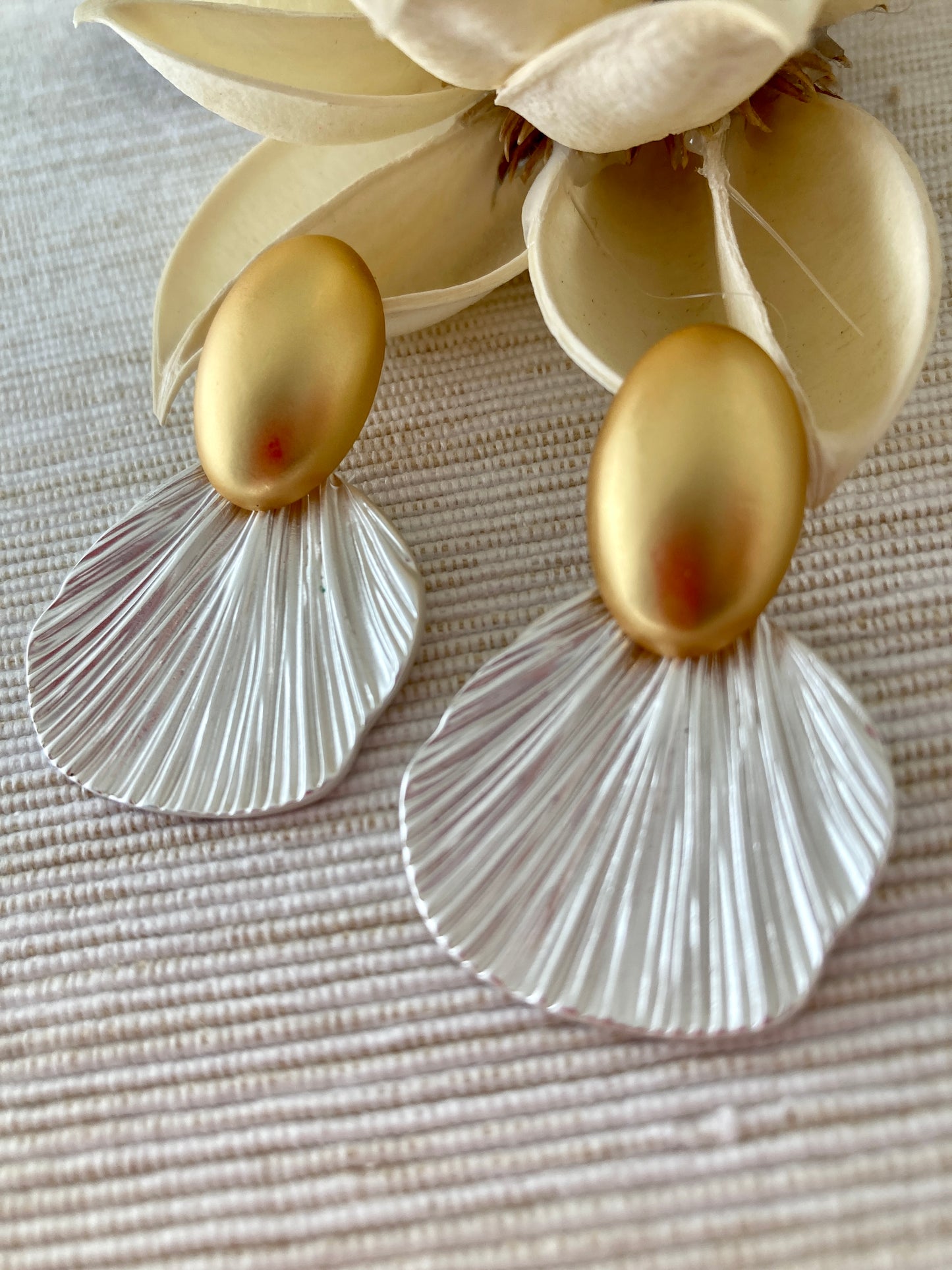 Shell inspired Earrings