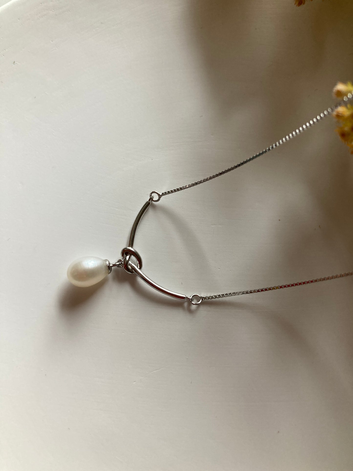 Natural pearl sterling silver necklace