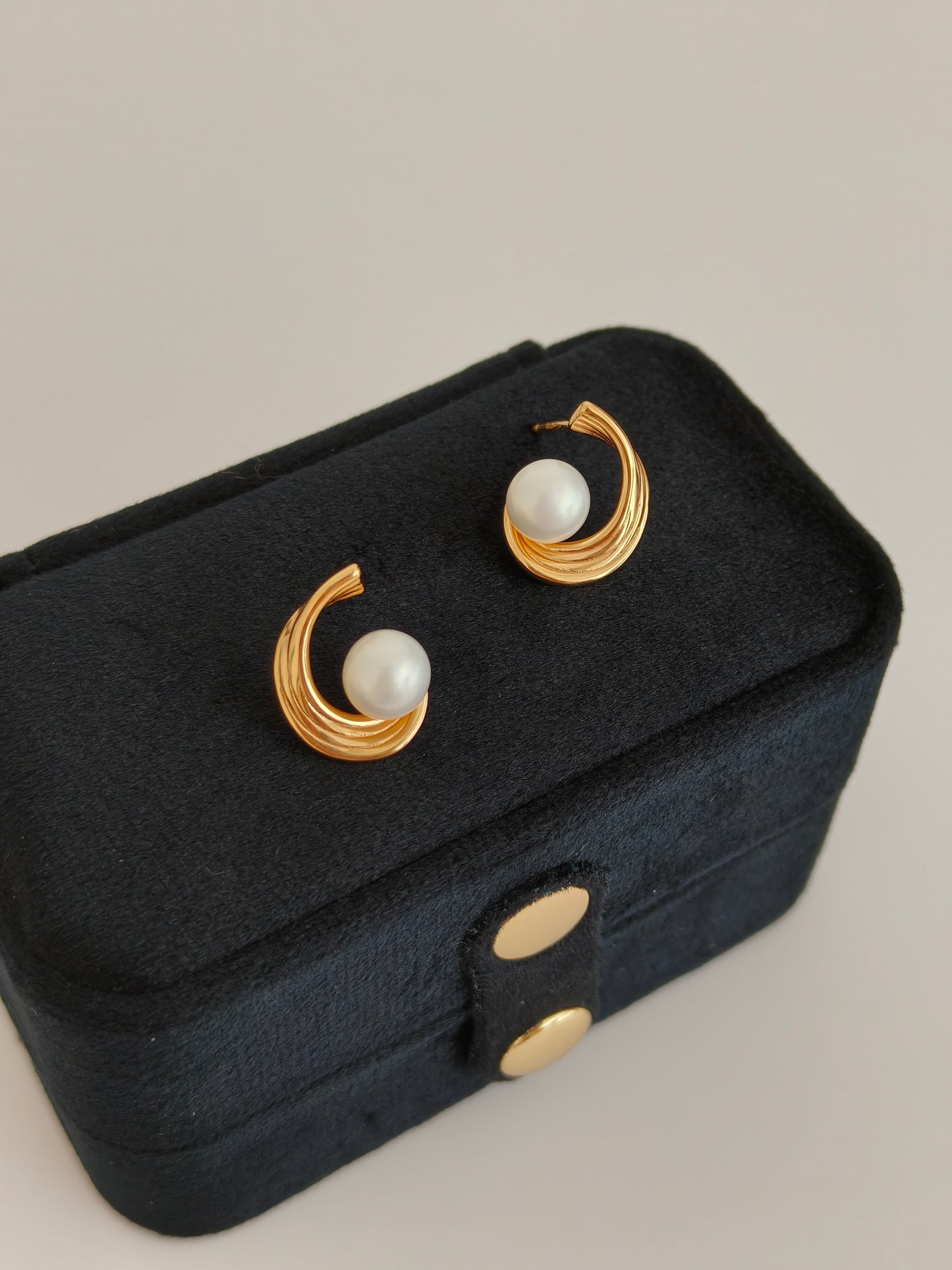 Moonlight Pearl Studs