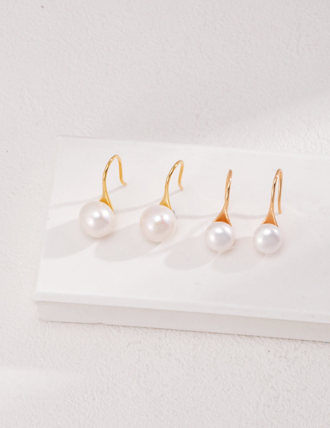 Simply Pearl Earrings
