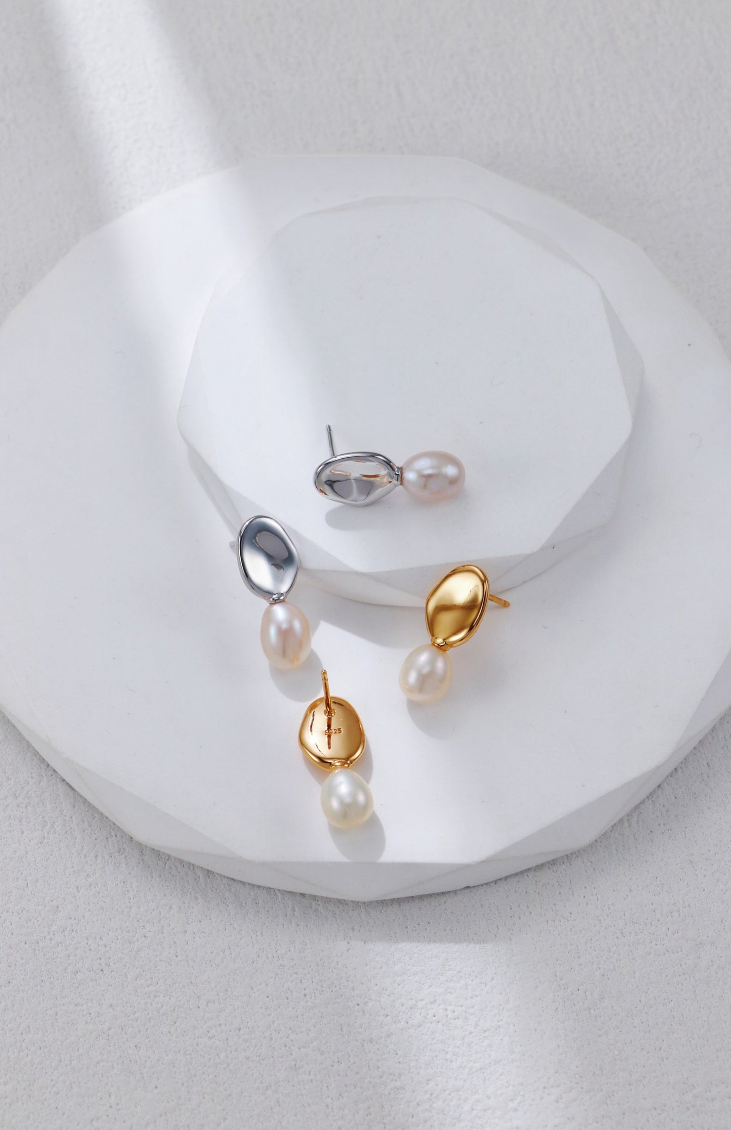 Mirror Pearl Earrings