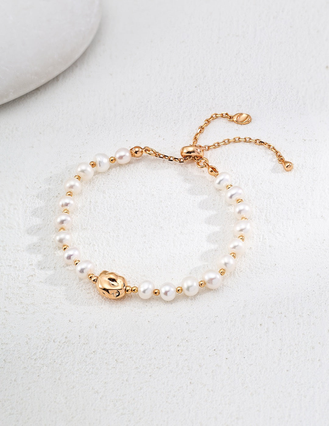 Aurora Pearl Necklace & Bracelet & Earrings Set