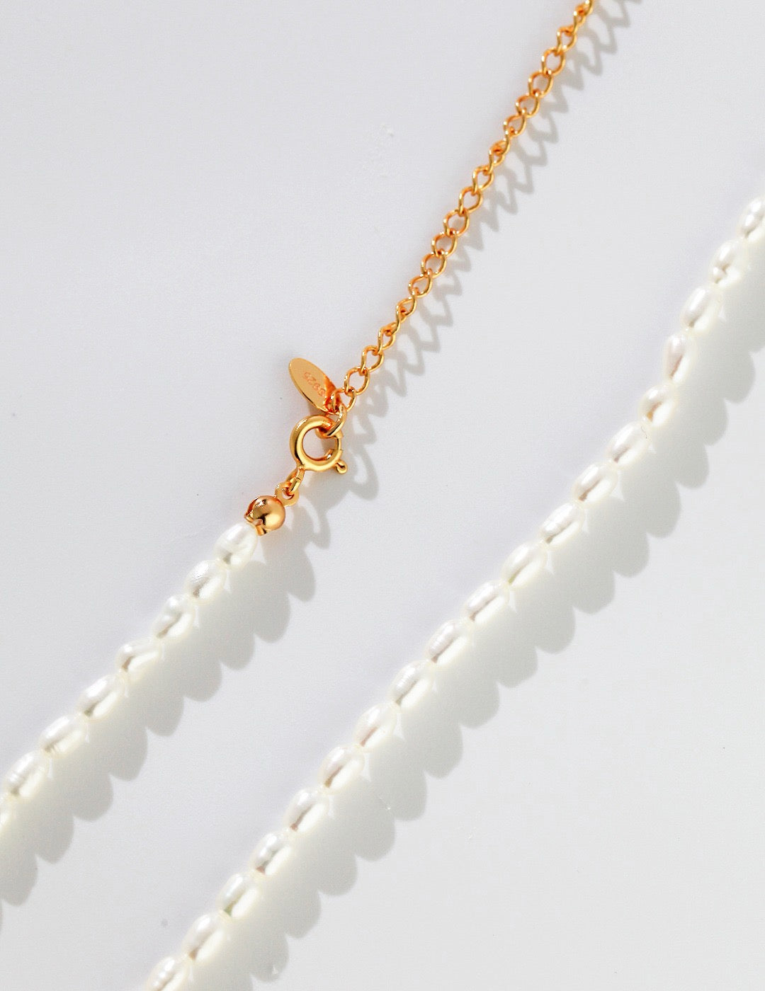 S925 Sterling Silver Rice Pearl Choker Necklace – Vintage Gold