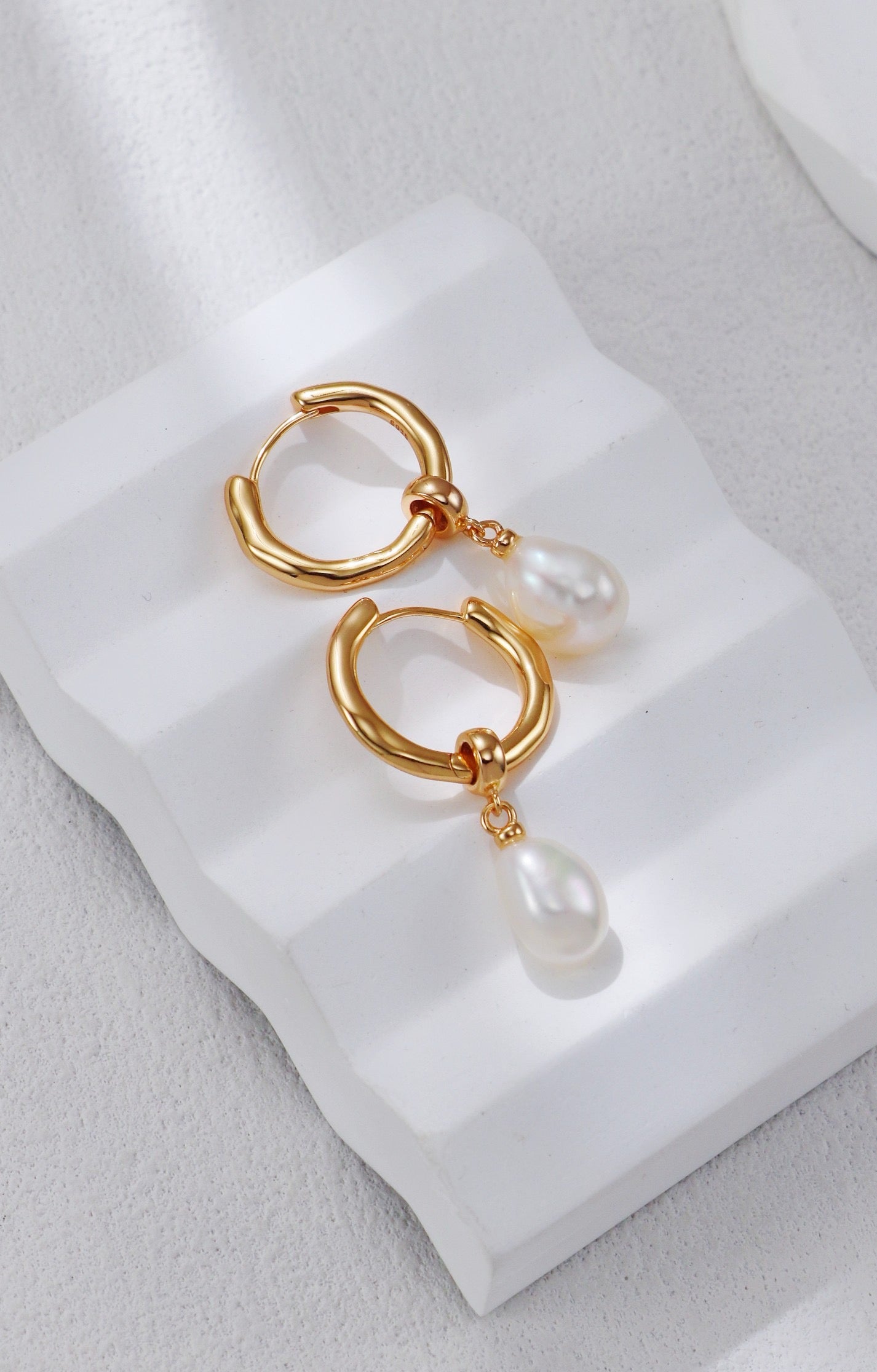 Baroque Beauty Earrings