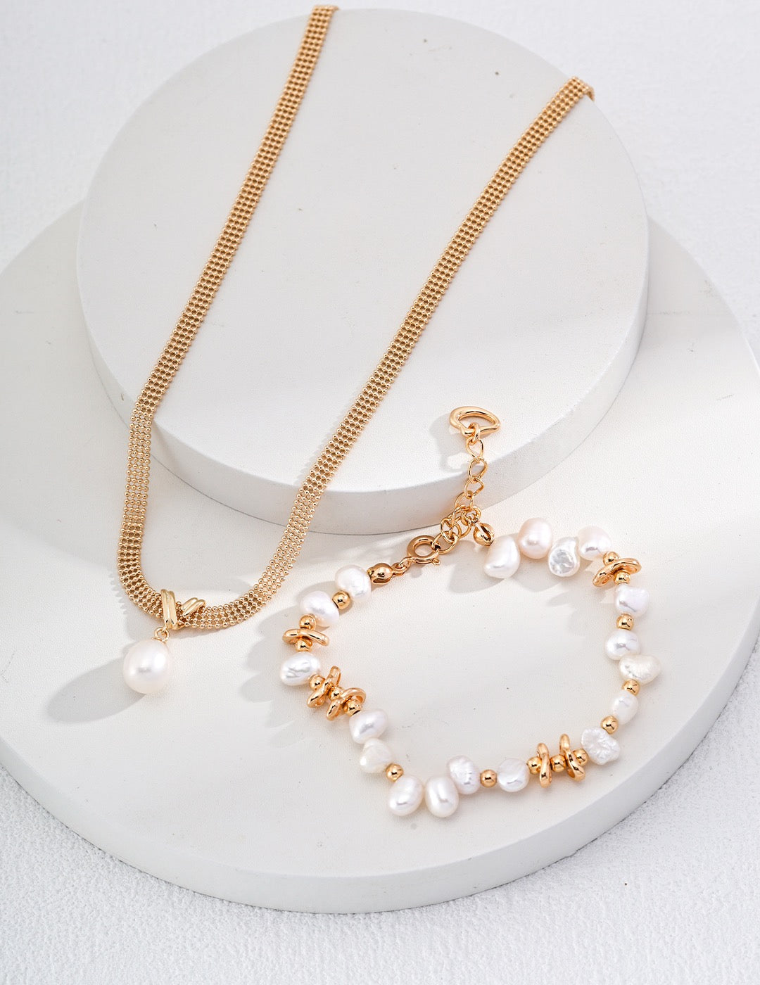 Pearl Bracelet Baroque Dance