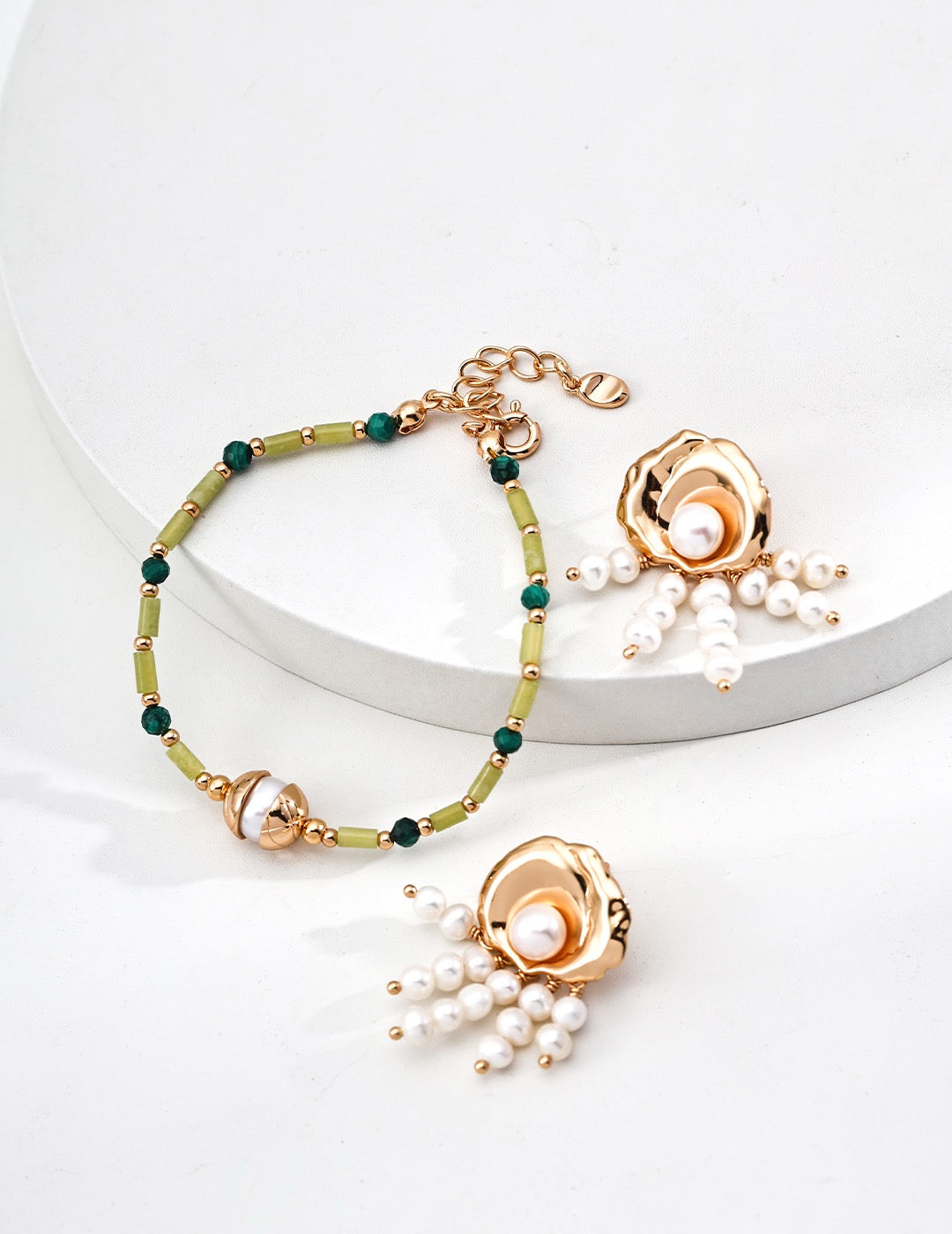 Raindrops Pearl Earrings