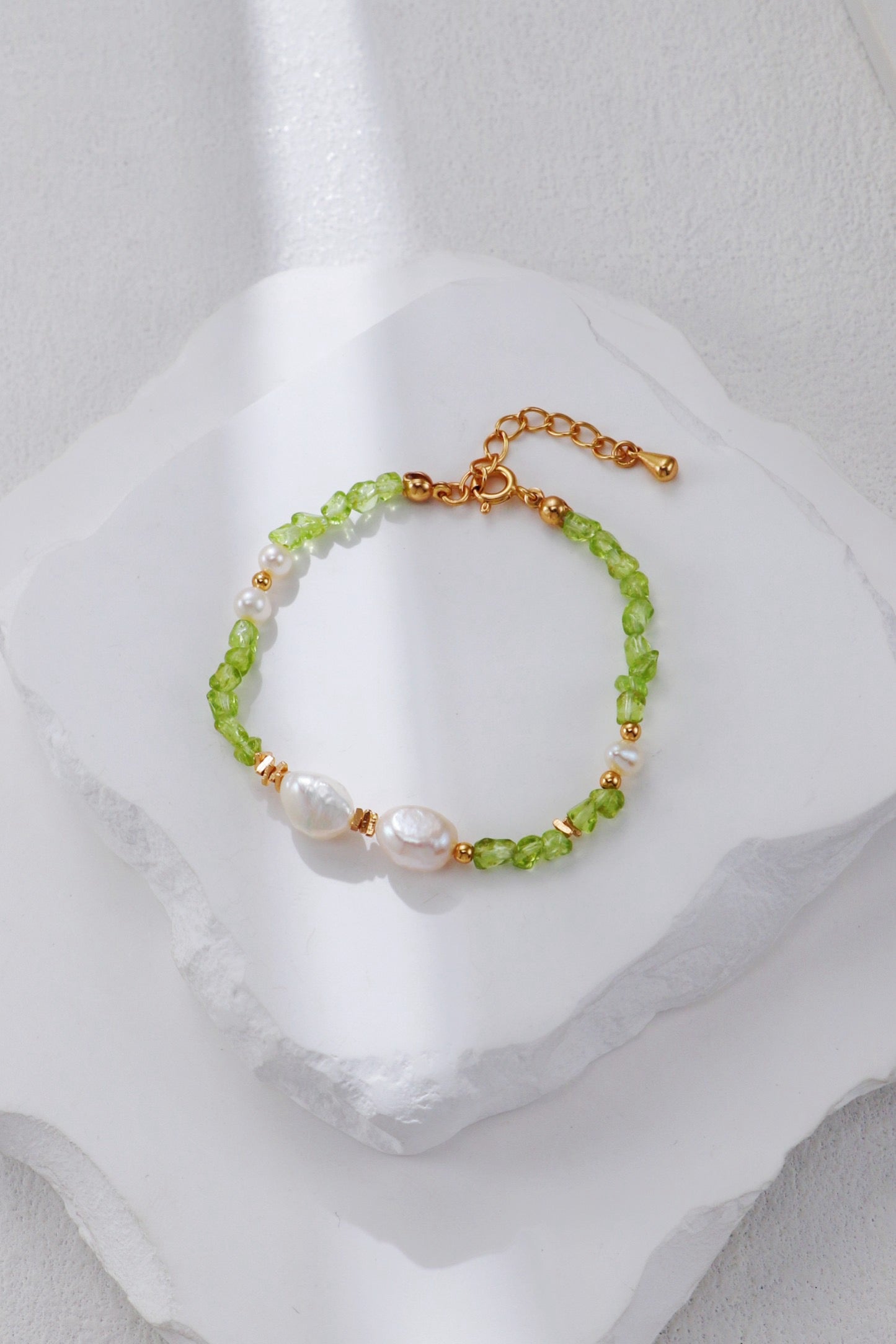 Peridot & Pearl Harmony Set – S925 Sterling Silver Necklace and Bracelet