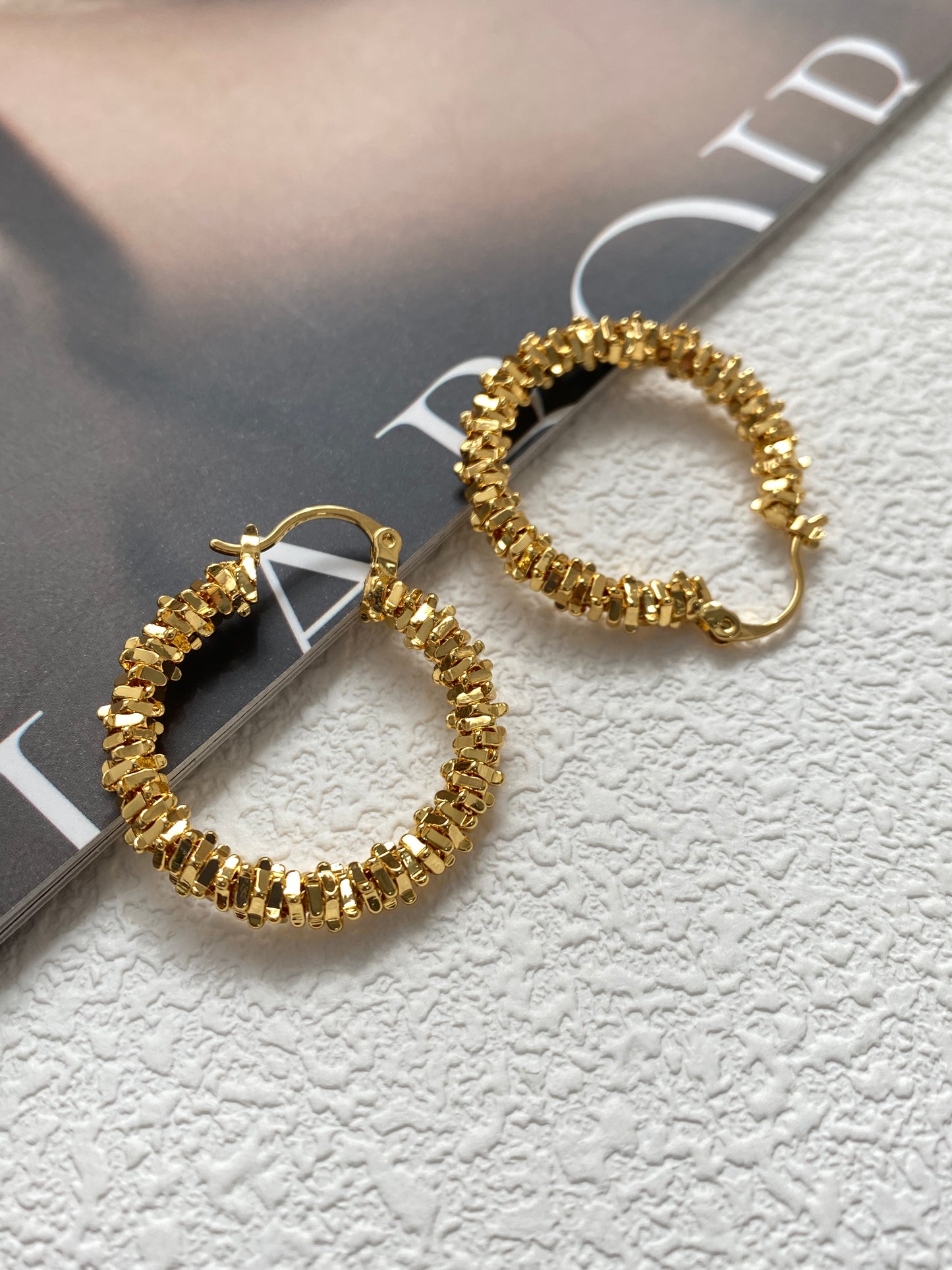 Gold chip Hoop Earrings