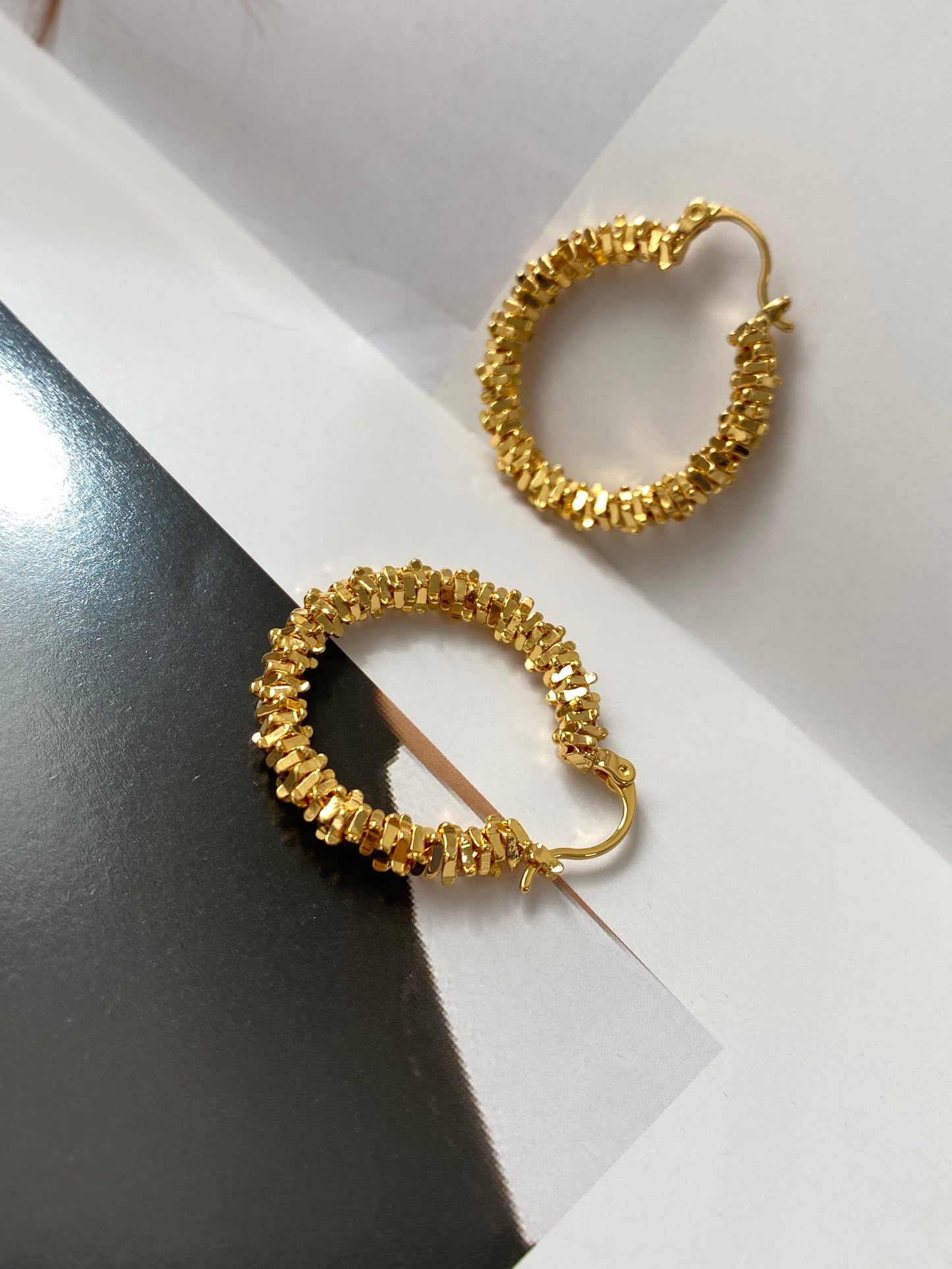 Gold chip Hoop Earrings