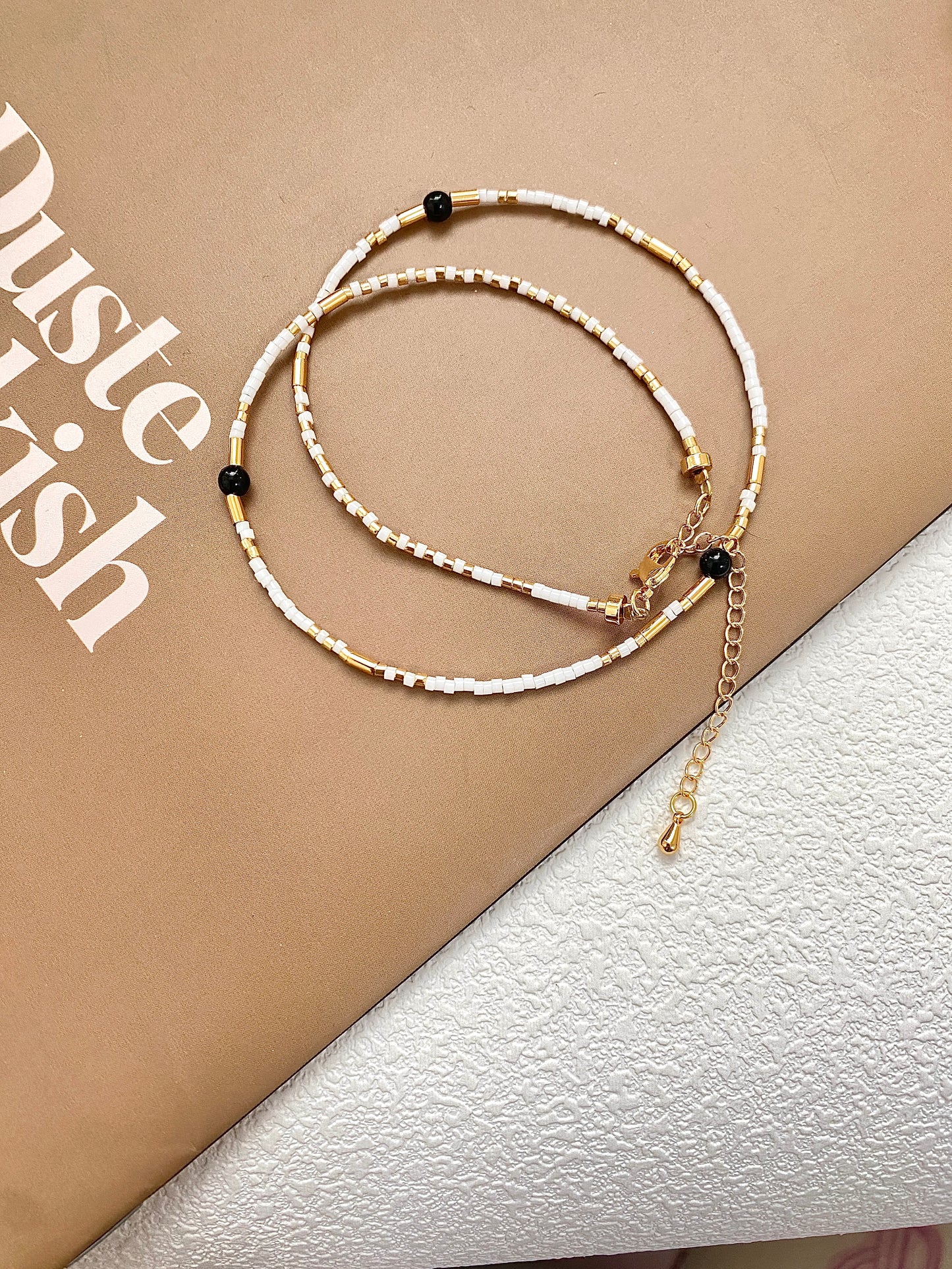 Minimalist Beaded Necklace
