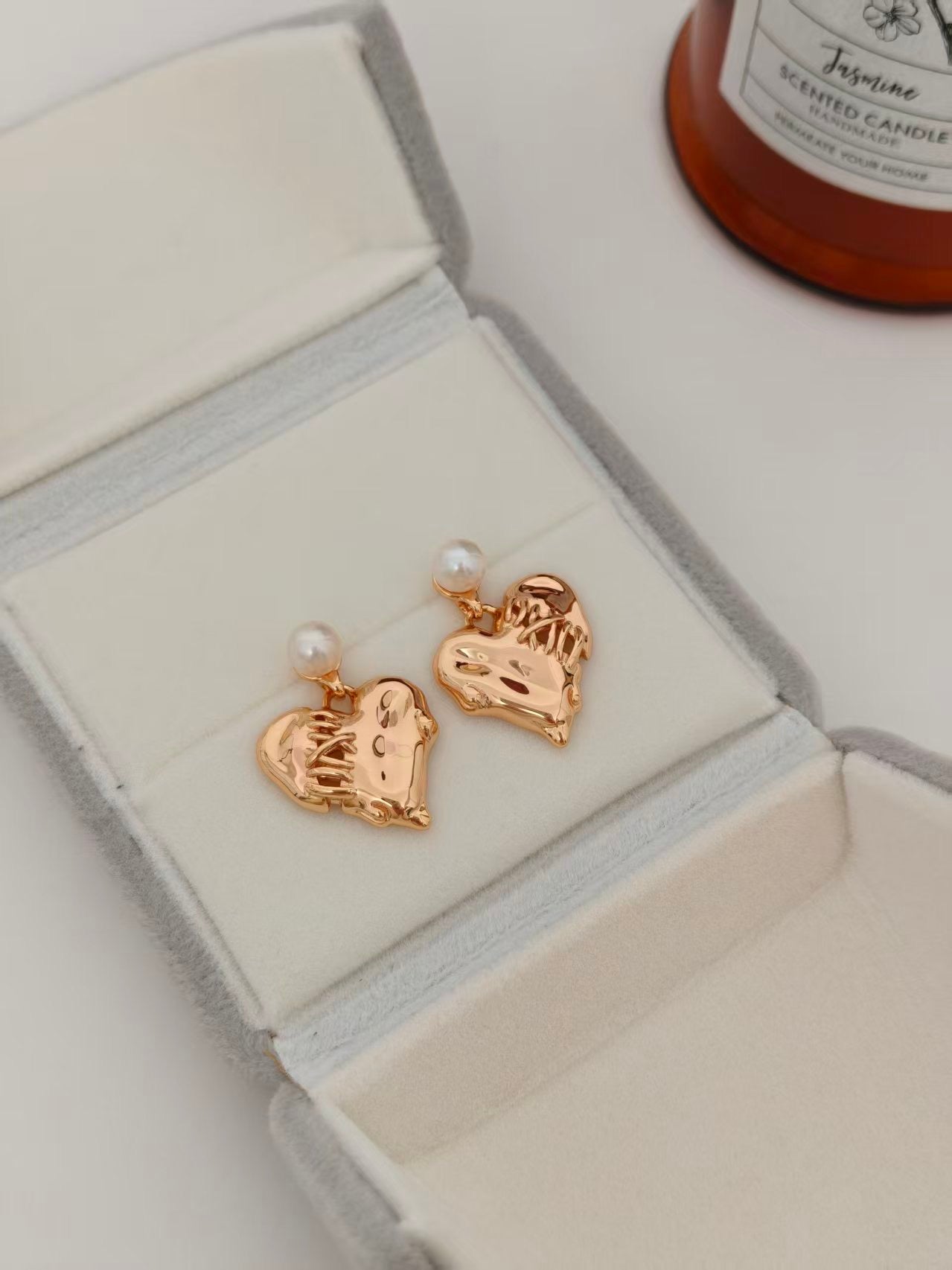 Lustrous Love Earrings
