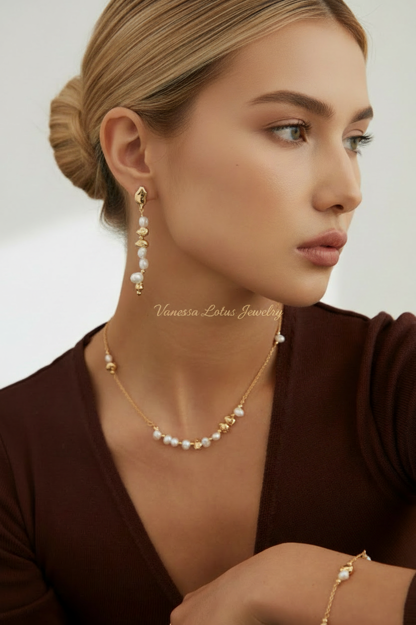 Little Baroque Pearl and Sterling Silver Bracelet