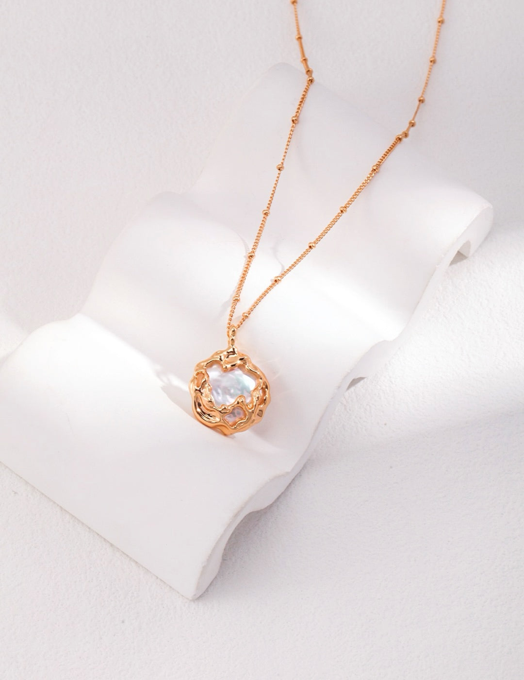 Tide Baroque Pearl Necklace