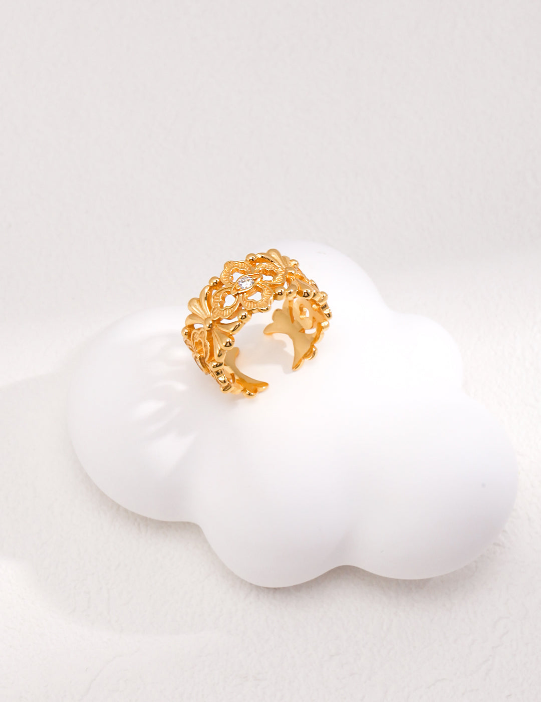 Flower ring