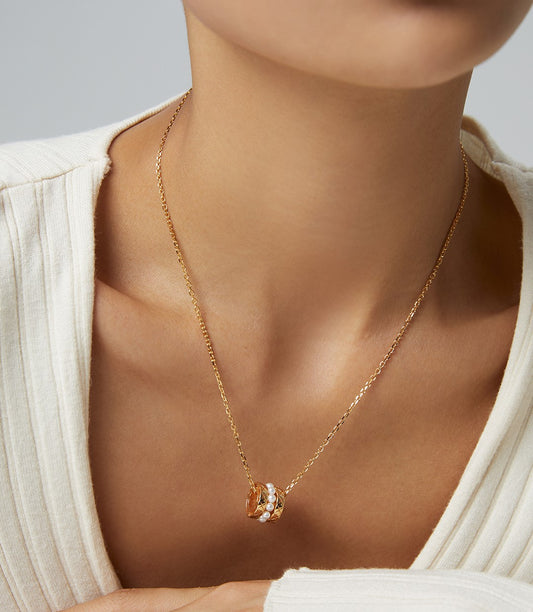 Pearl Wheel Necklace