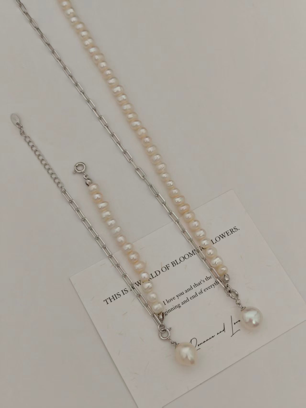 Pearl and chain bracelet