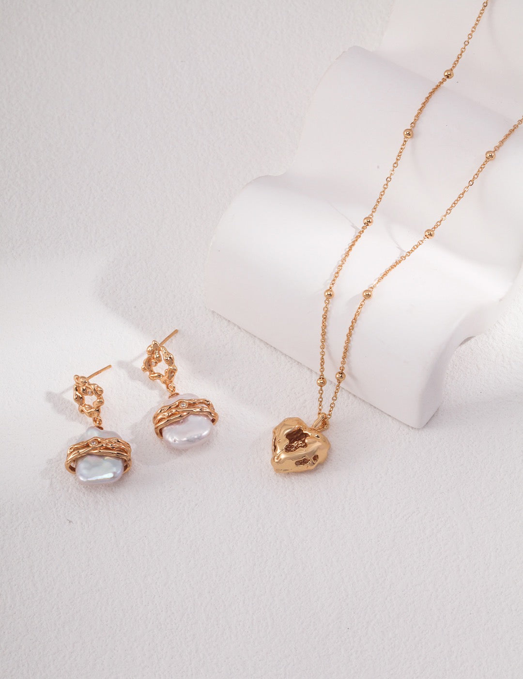 Heart Pendant Necklace