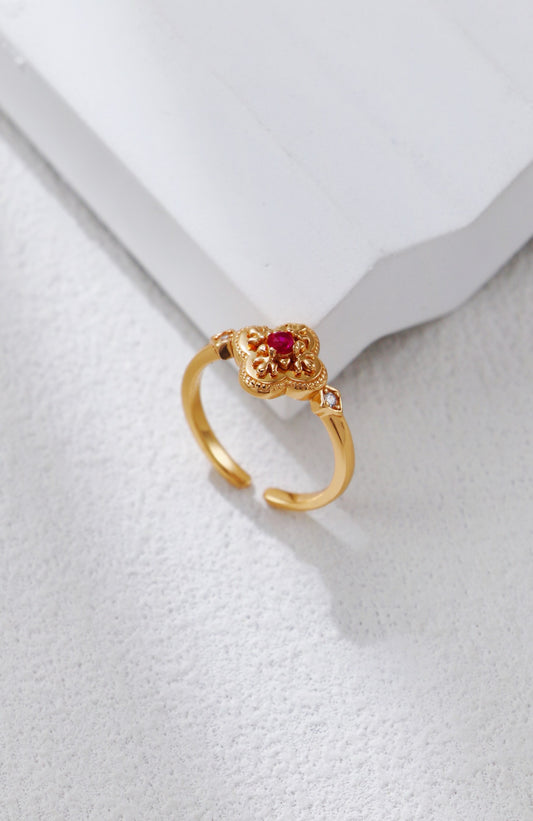 Vintage Zircon Ring