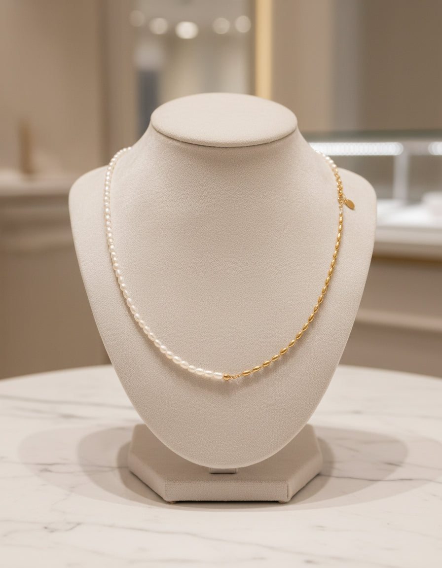 Dual-Tone Rice Pearl Choker