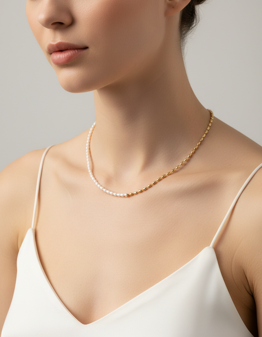 Dual-Tone Rice Pearl Choker