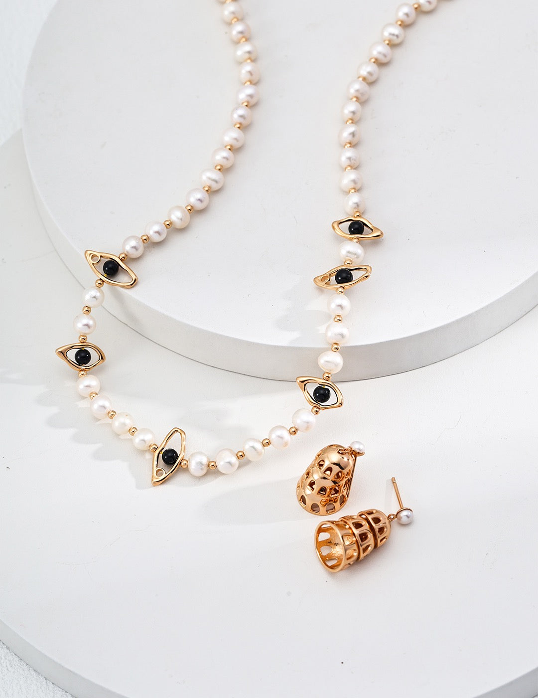 Vintage Gold Evil Eye Pearl Necklace – S925 Silver with Black Onyx & Natural Pearls