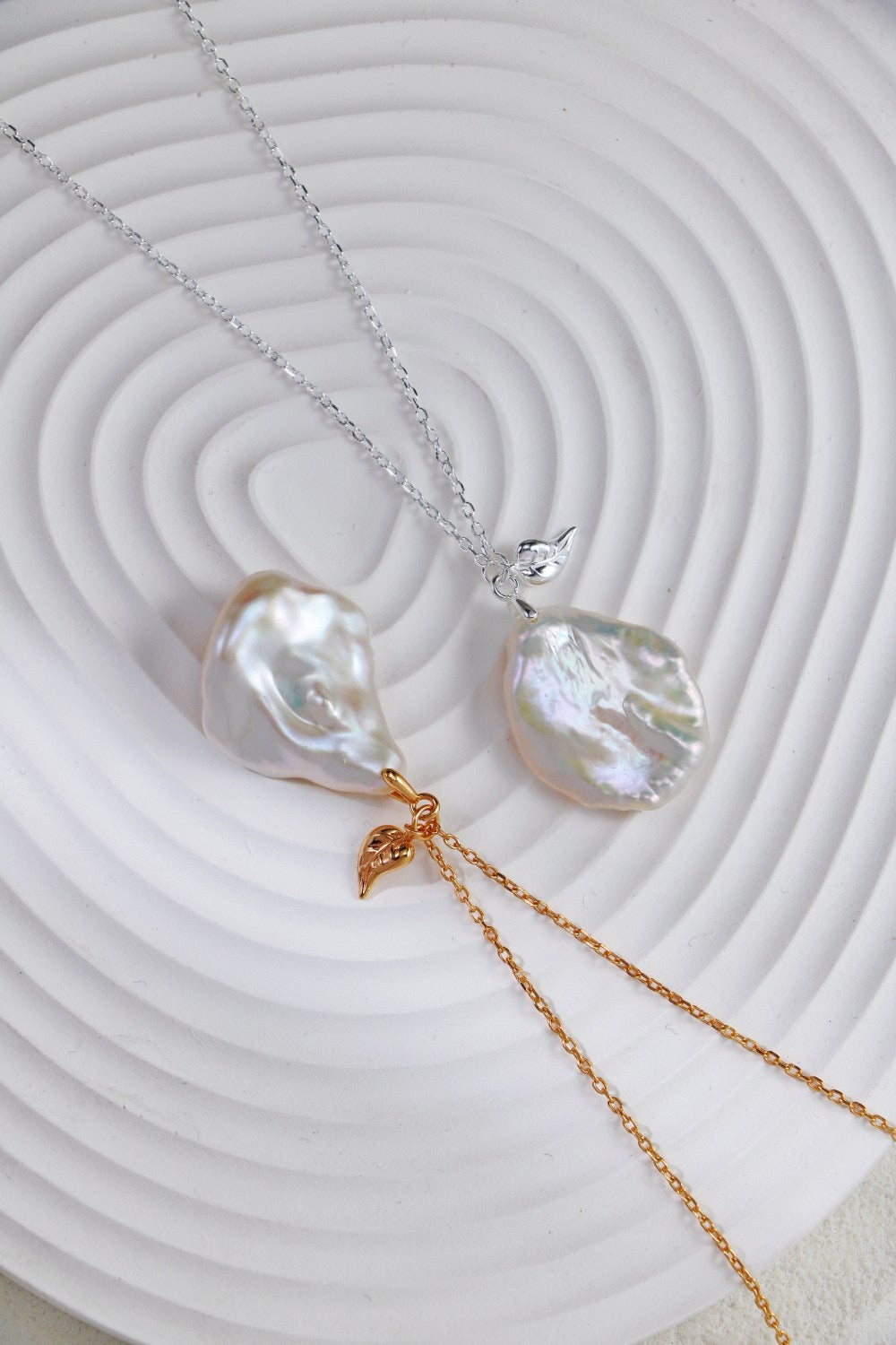 Flake Necklace