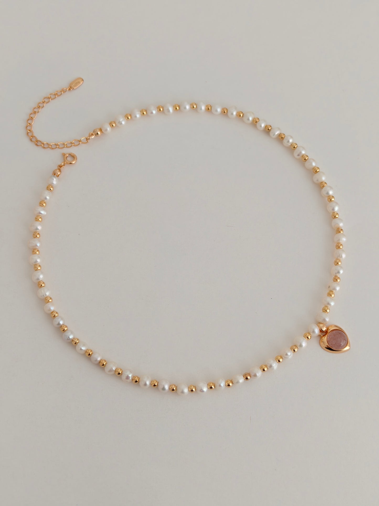 Vintage Gold Strawberry Quartz Heart Pearl Necklace – 925 Sterling Silver Beaded Choker