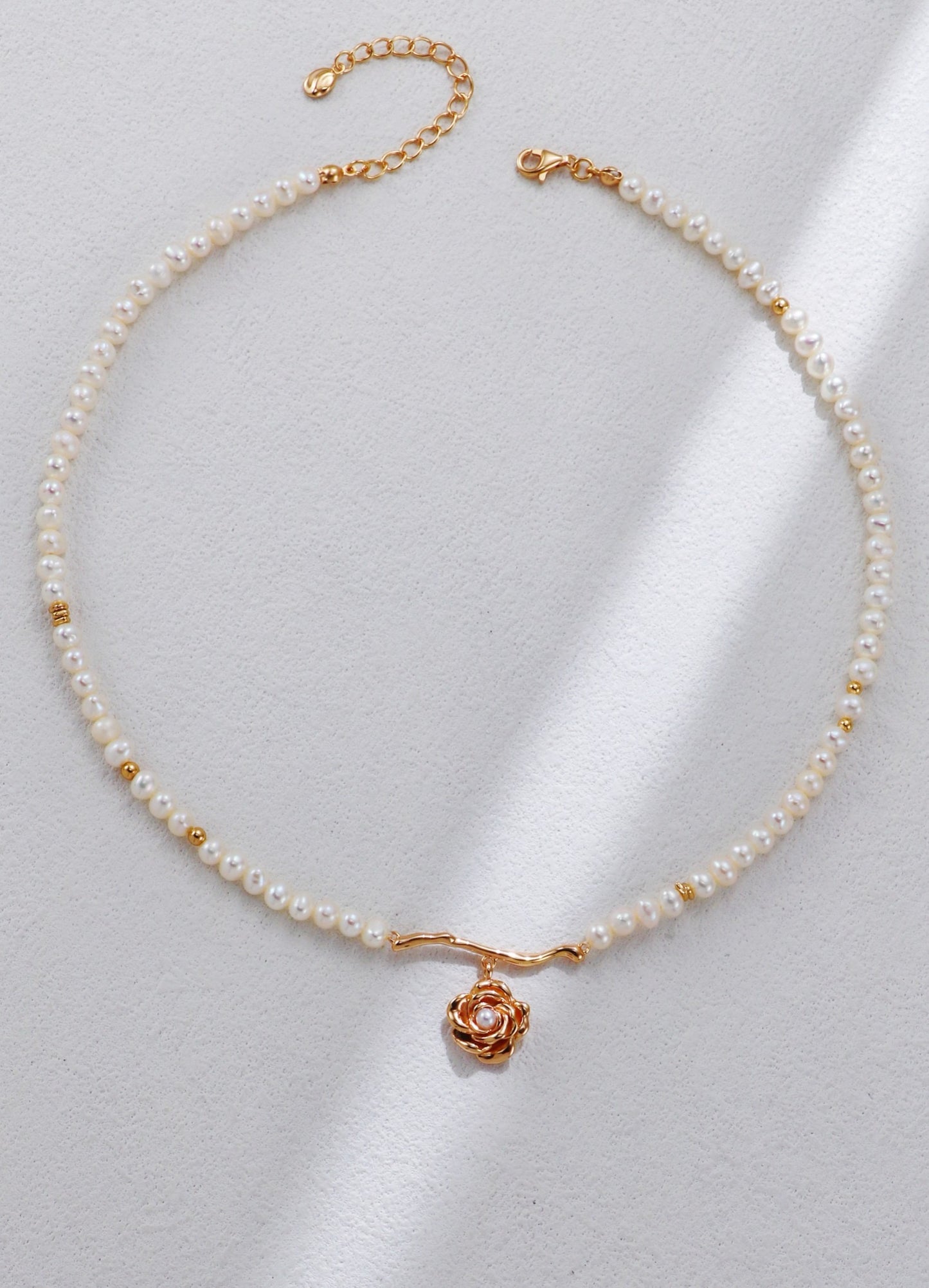 Vintage Gold Rose Pendant Pearl Necklace – S925 Silver