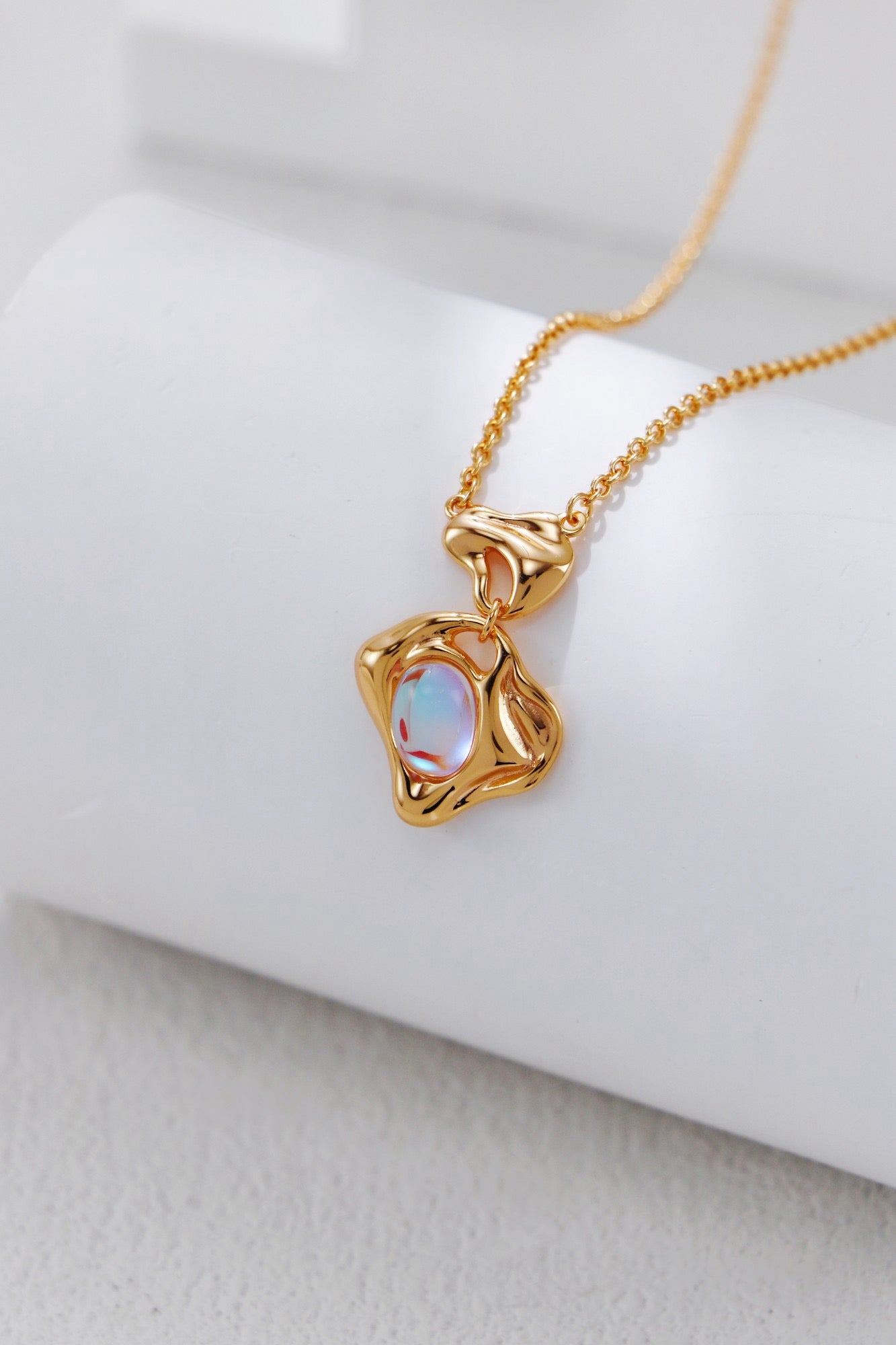 S925 Silver Vintage Moonstone Necklace