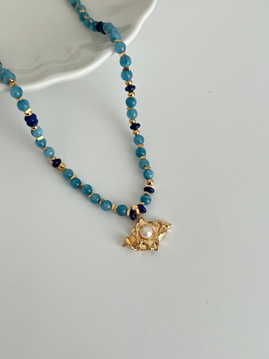 Lazurite beads necklace