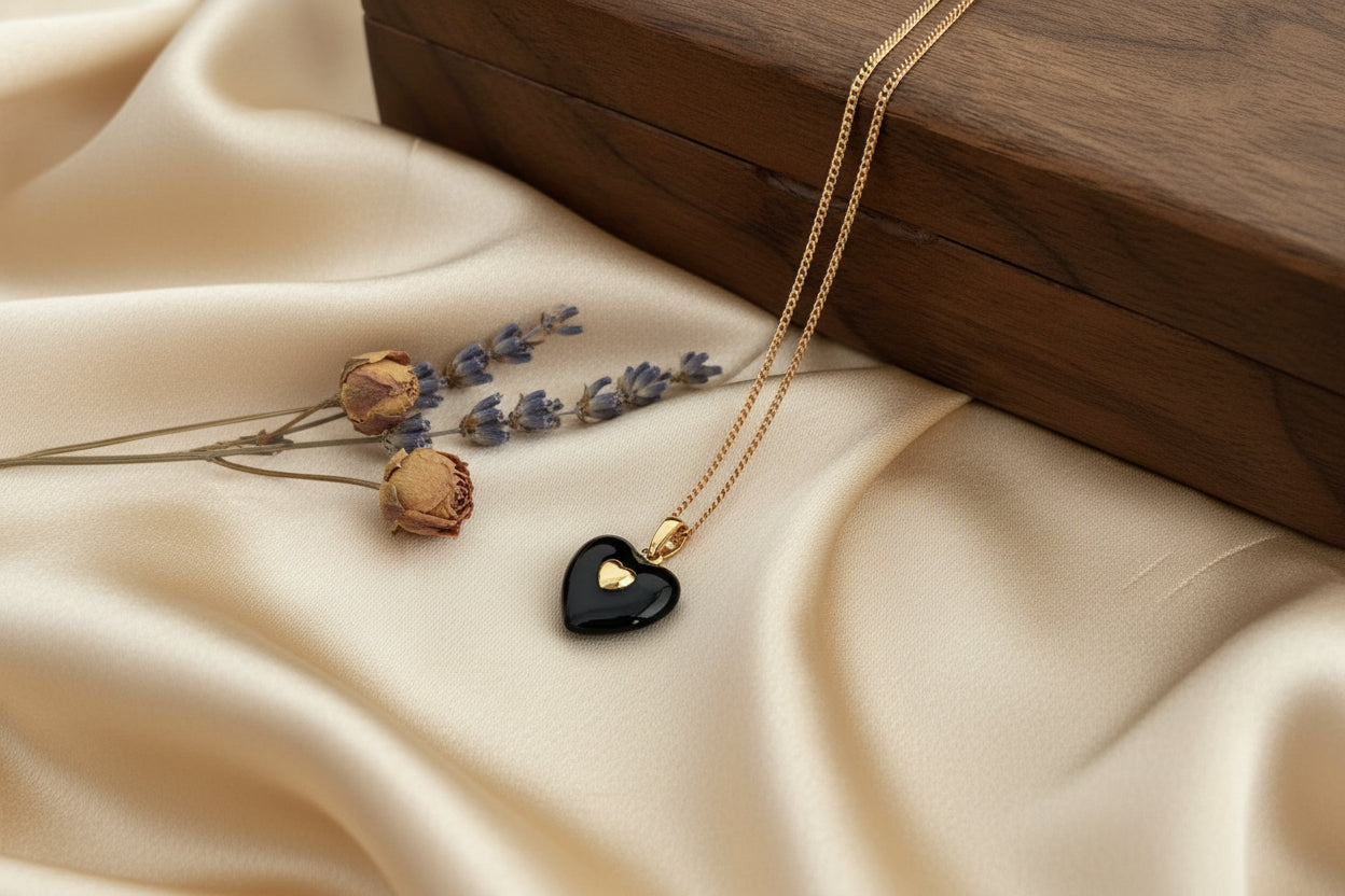 Black Heart Pendant Necklace