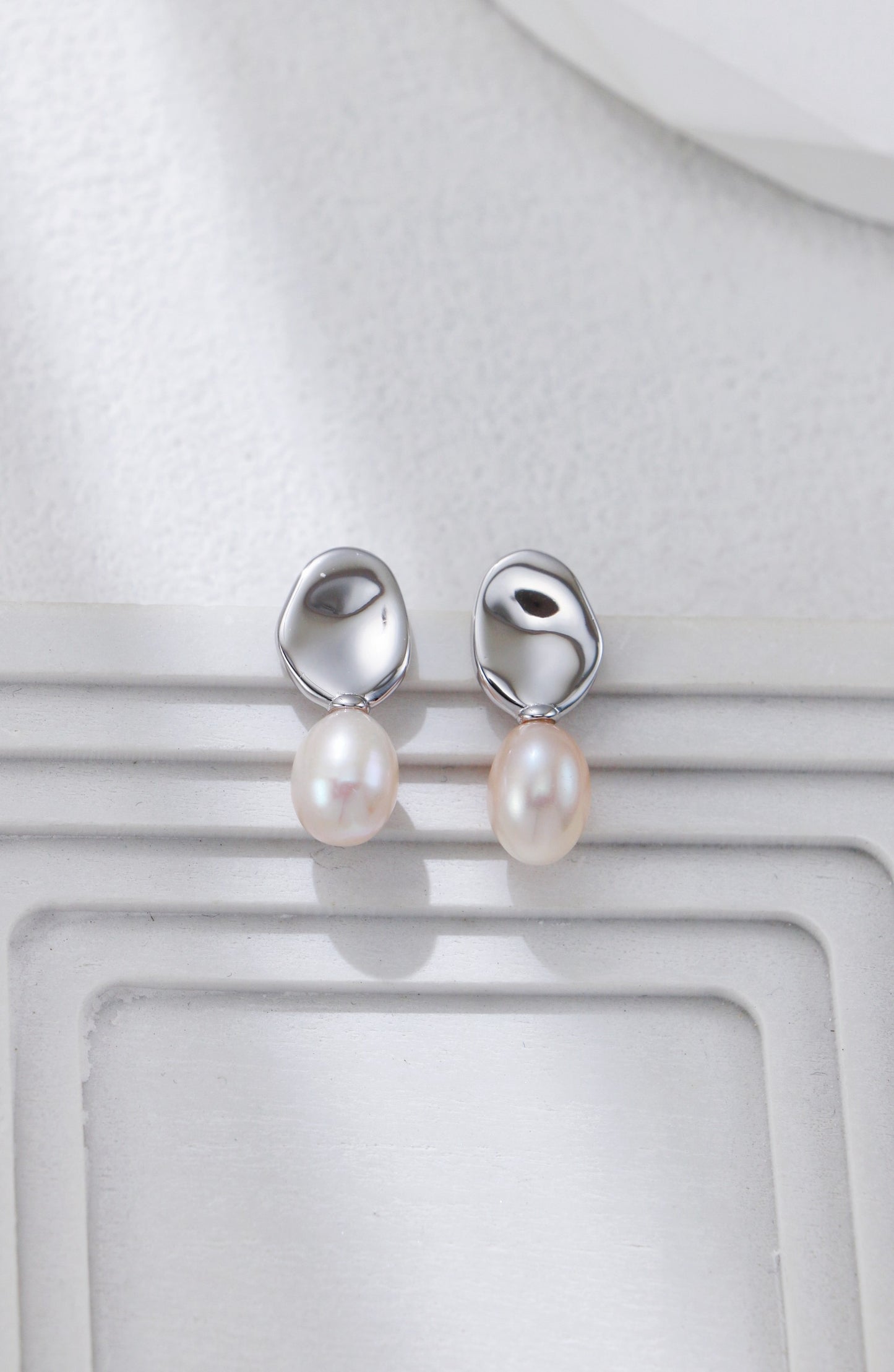 Mirror Pearl Earrings