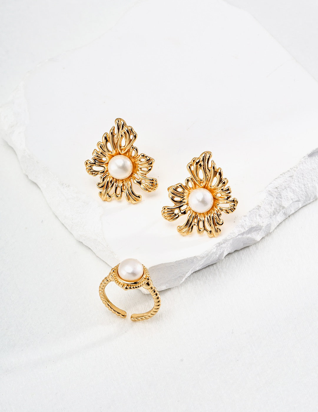 Flower of Spring Pearl Earrings