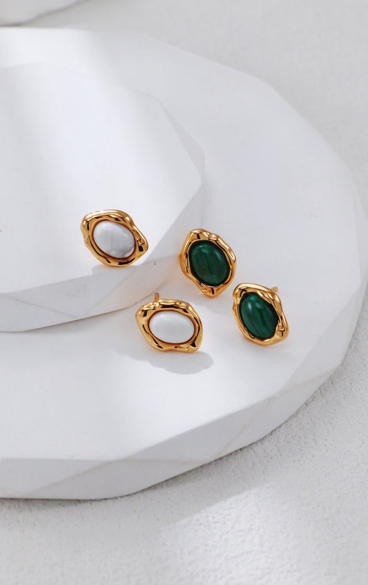 Malachite/White Magnesite Studs