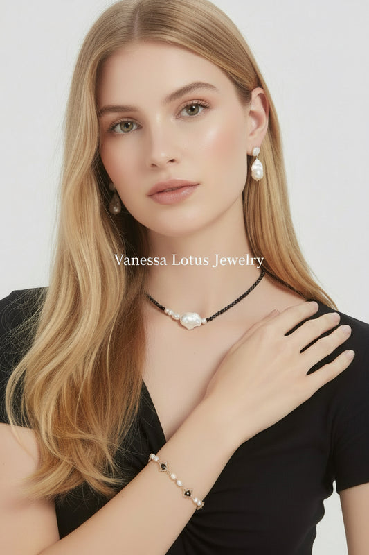 Black Agate and Baroque Pearl Necklace
