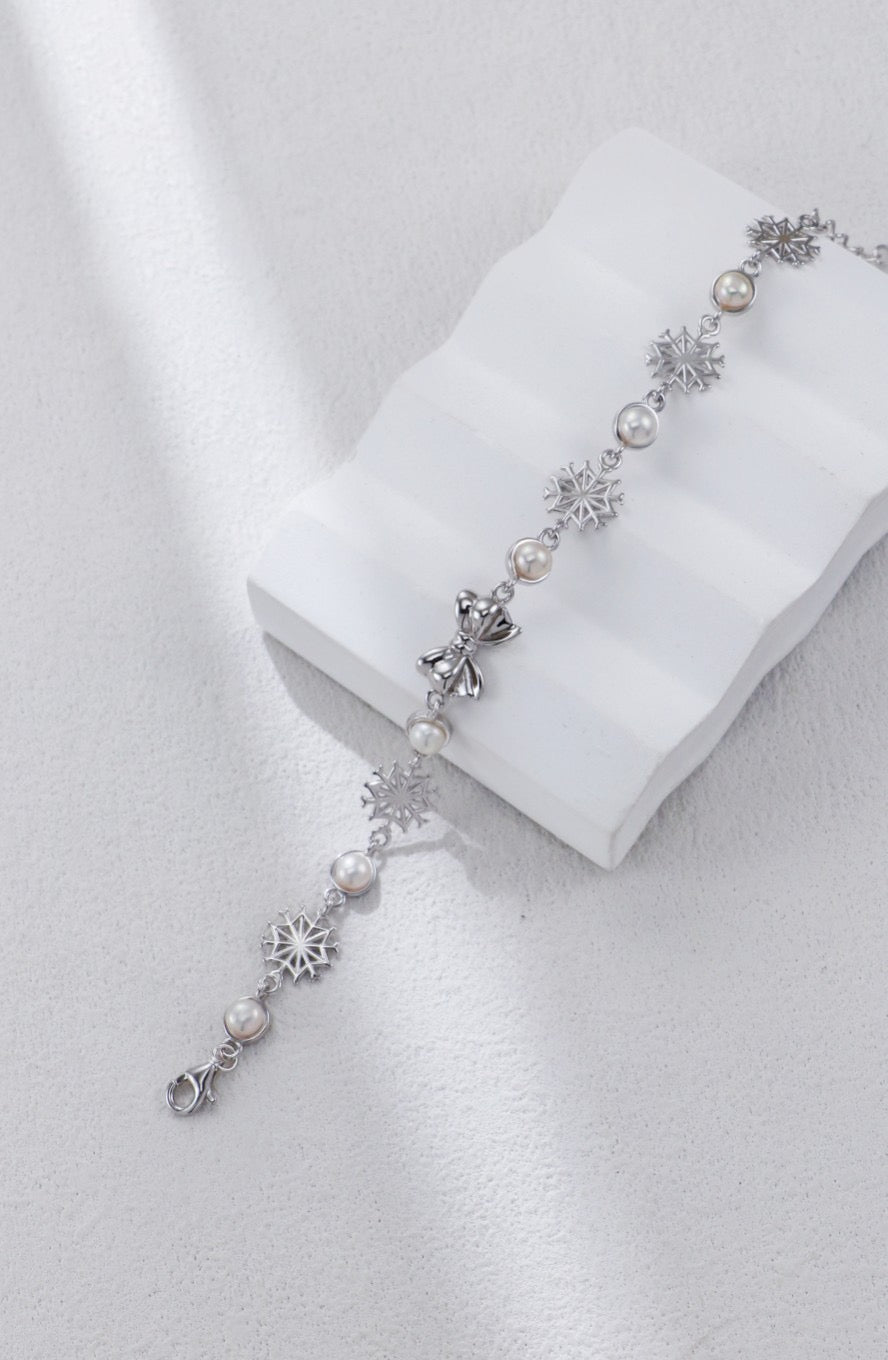 Christmas necklace and earrings