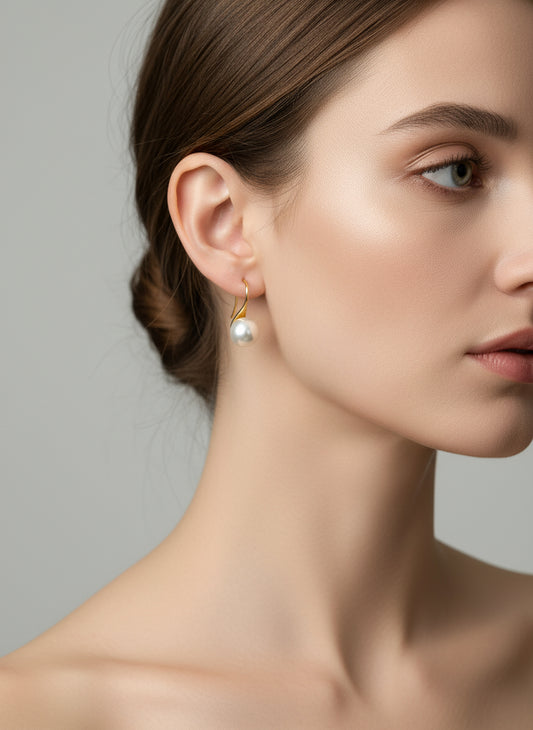 Simply Pearl Earrings