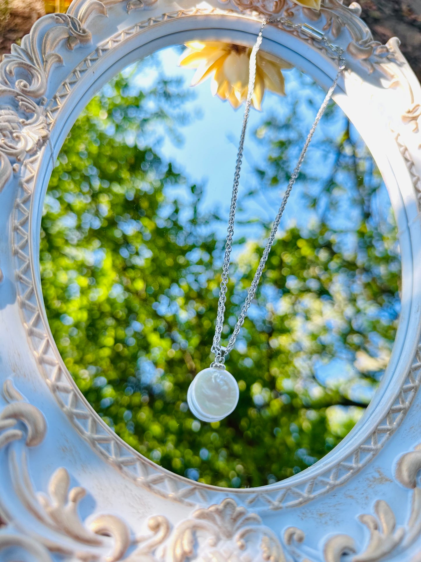 White Moon Pearl Necklace