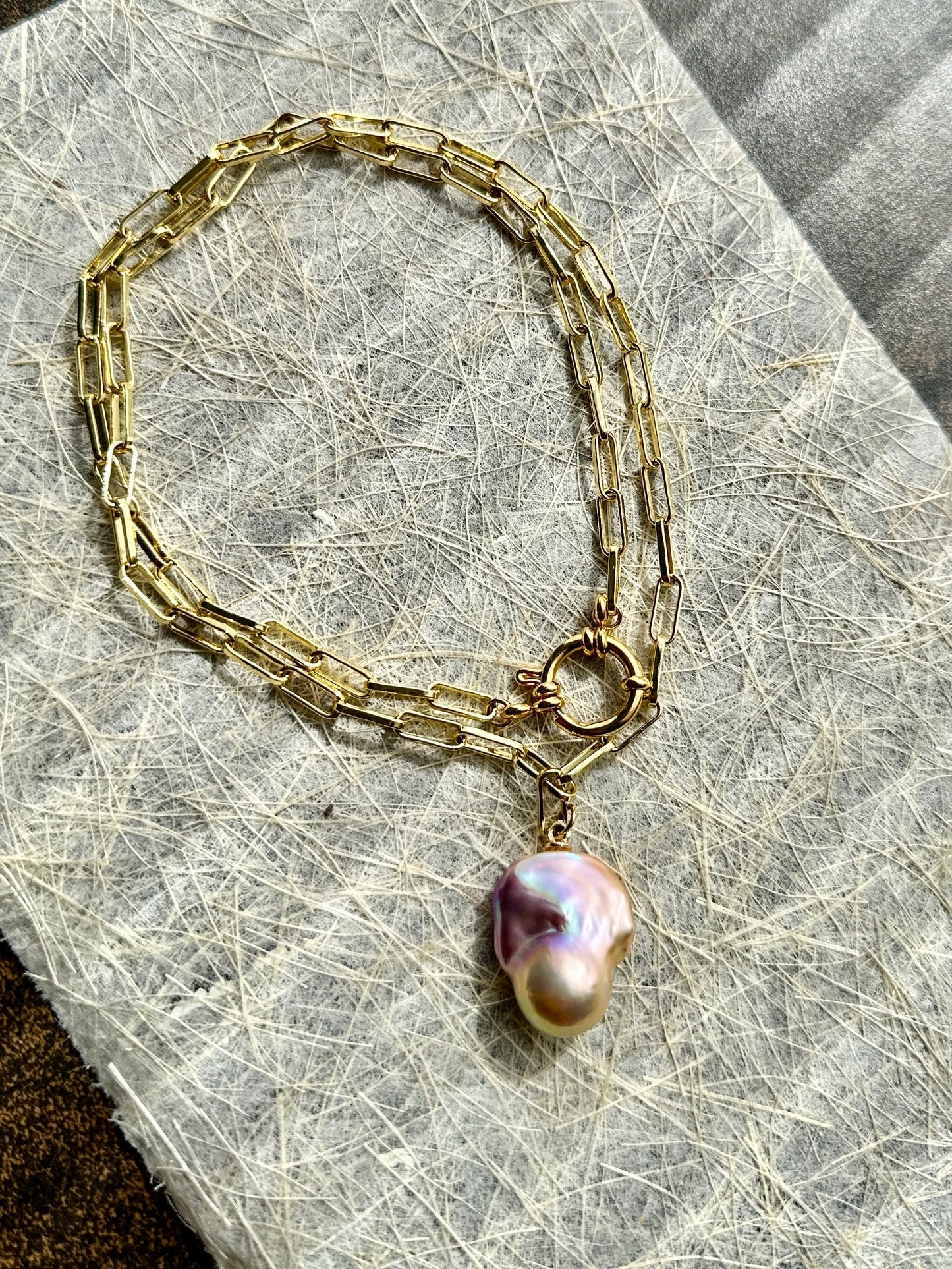 Baroque Pearl Pendant Necklace