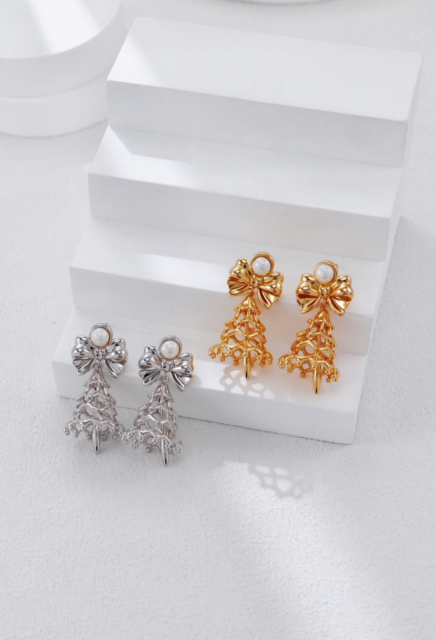 Christmas necklace and earrings