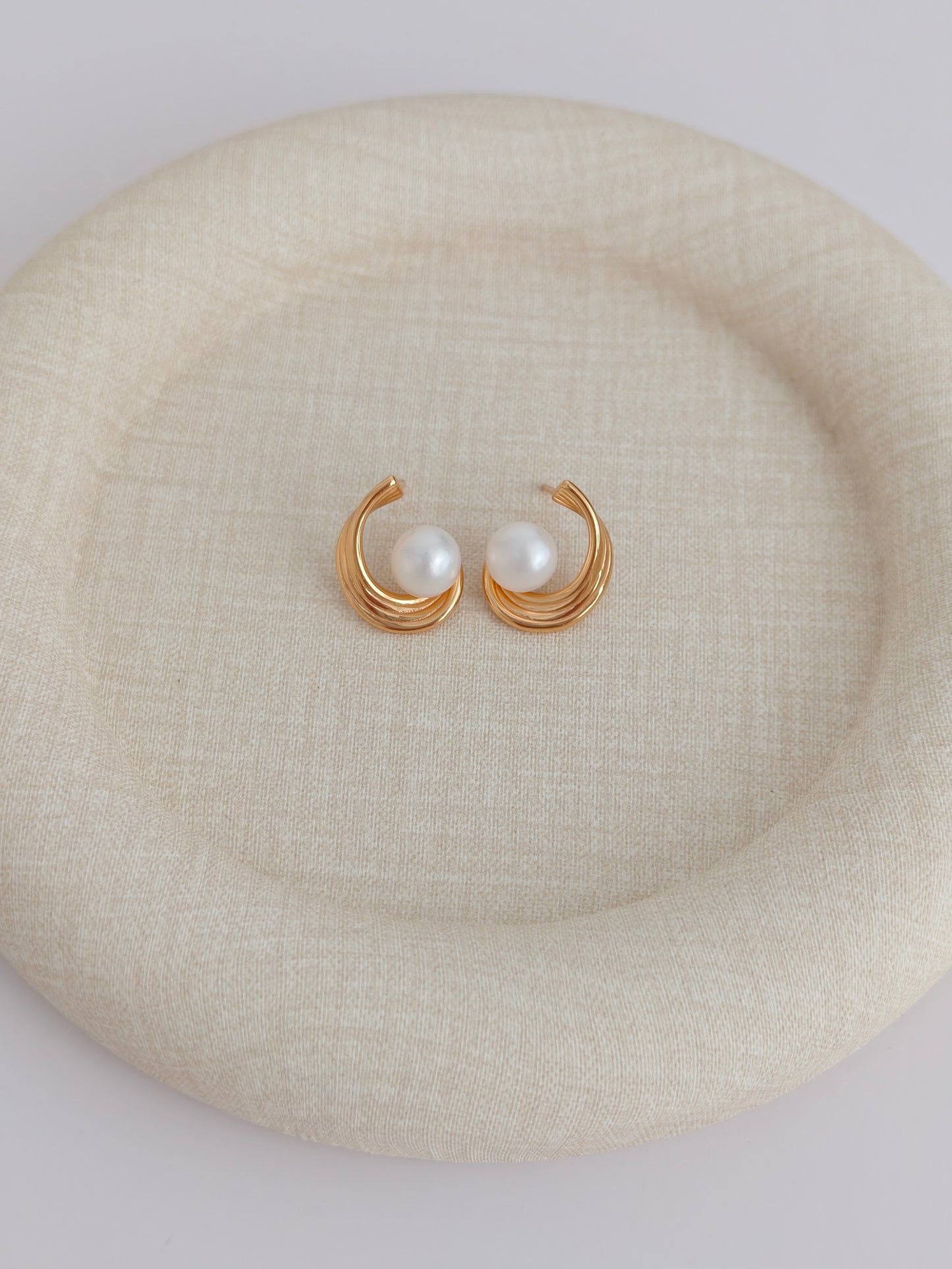 Moonlight Pearl Studs