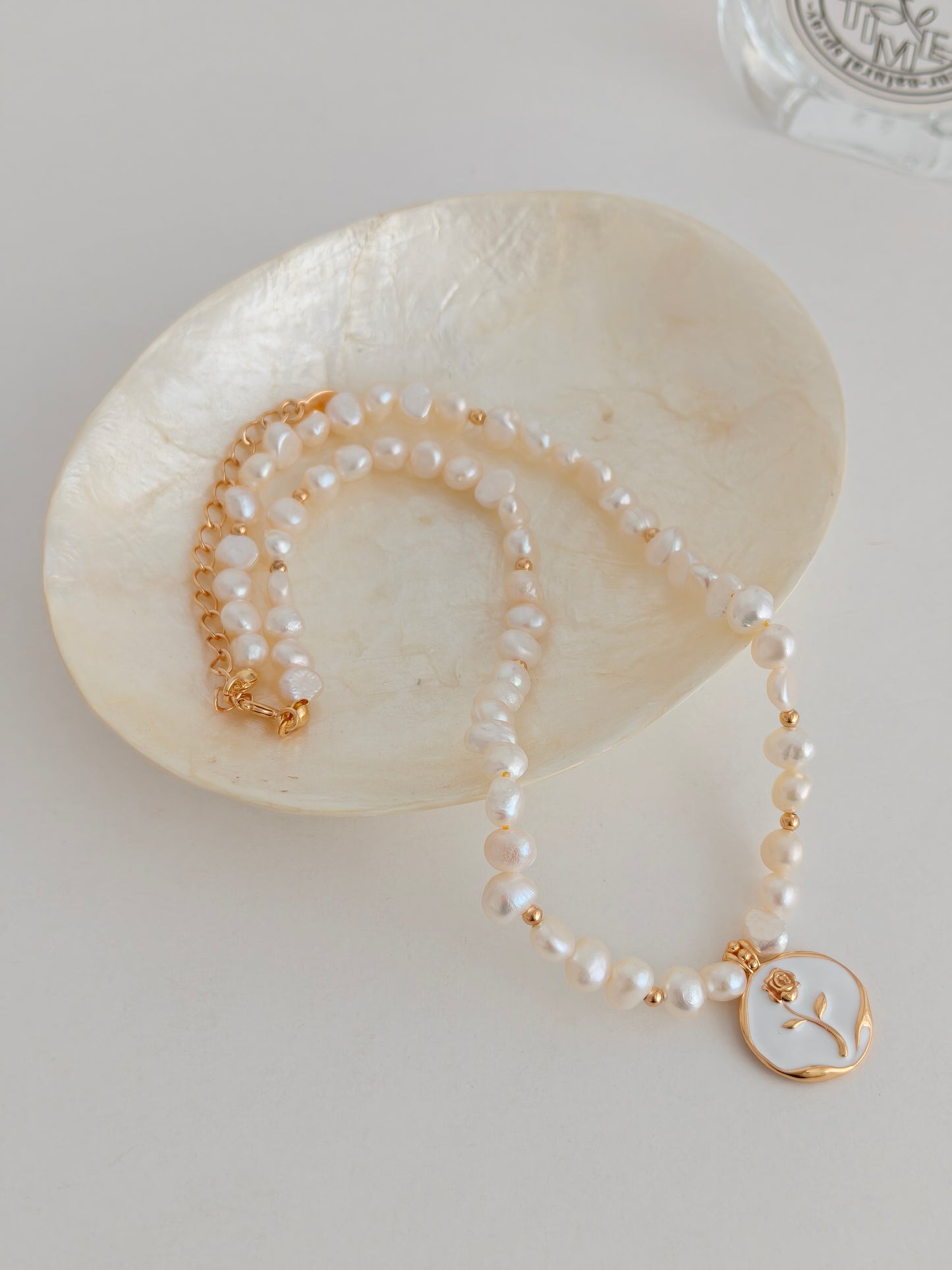 S925 Sterling Silver Natural Pearl Rose Pendant Necklace