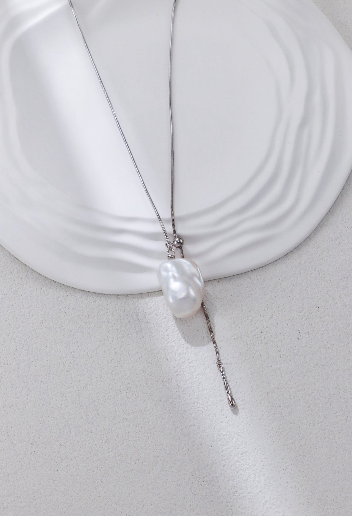 S925 Baroque Pearl Slider Necklace – Vintage Gold / Platinum