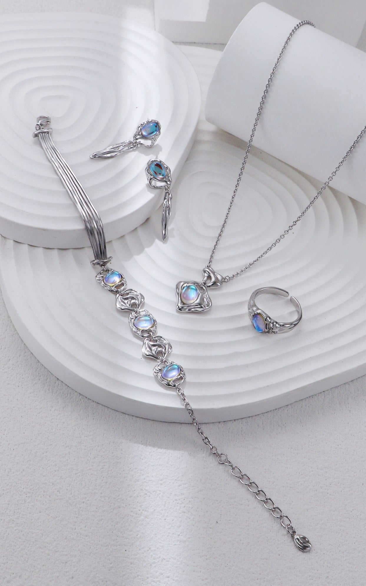 S925 Silver Vintage Moonstone Necklace