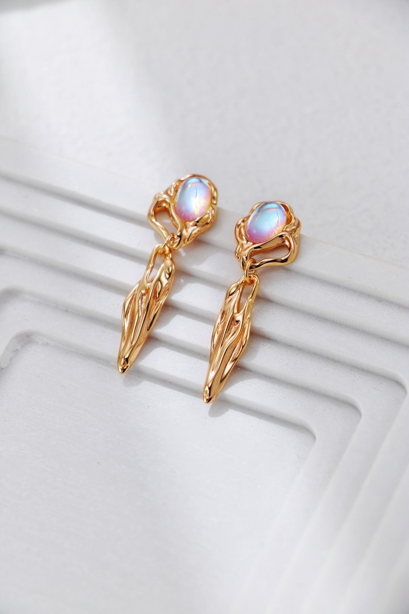 S925 Silver Vintage Moonstone Drop Earrings