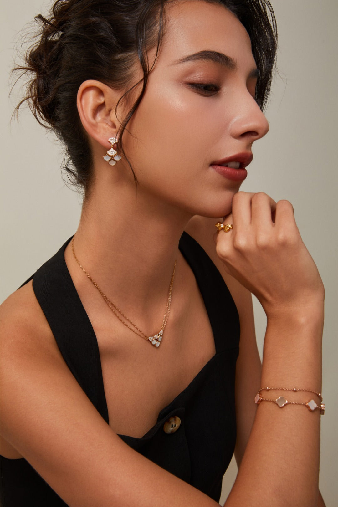 S925 Silver White Shell & Zircon Earrings