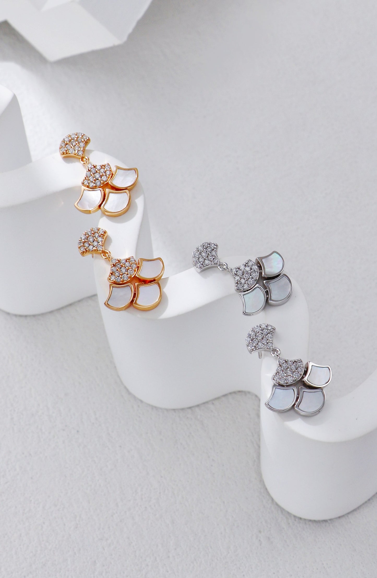 S925 Silver White Shell & Zircon Earrings