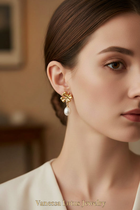 Vintage Clover Pearl Drop Earrings – S925 Silver with Natural Freshwater Pearls